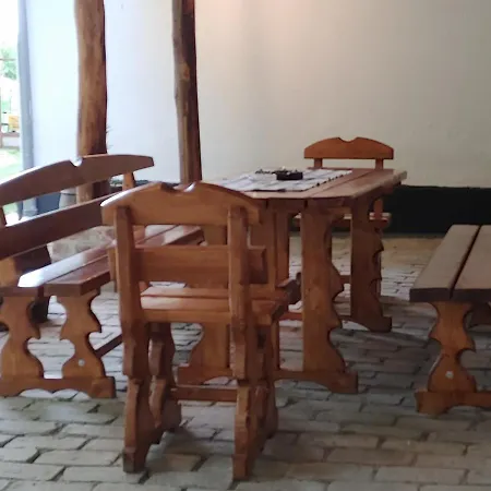 Cherry Apartman Holiday home Abadszalok